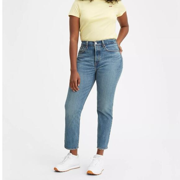 Levi's Women's Wedgie Icon Fit Ankle Jeans In These Dreams Medium Wash Size 30 - Picture 1 of 10